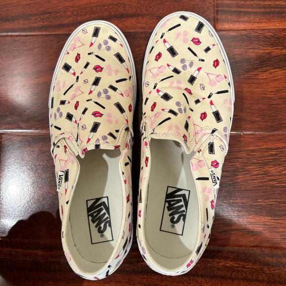 Vans women’s size 10 makeup slip-ons - Picture 4 of 5